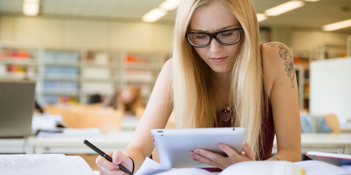 Купить аттестаты за 11 класс киев.