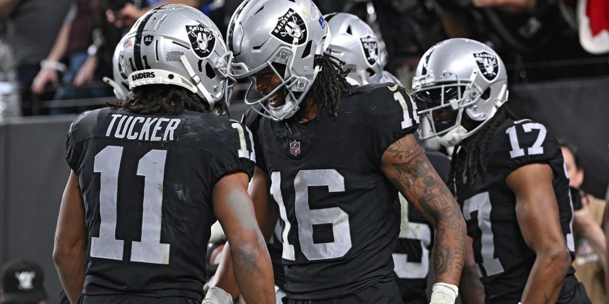 Dont Thornton, Jack Bech performed a ton inside 7 days 7